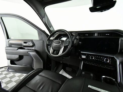 Used 2024 GMC Sierra 2500 Denali w/ Denali Reserve Package image 20