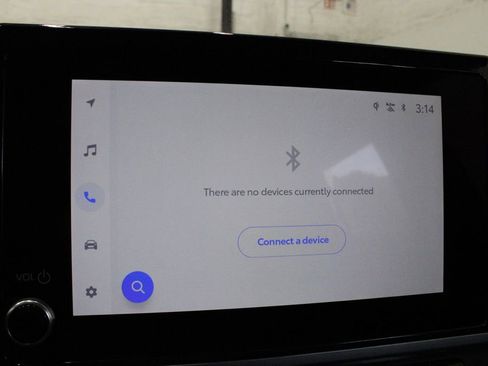 Used 2025 Toyota Camry SE image 25