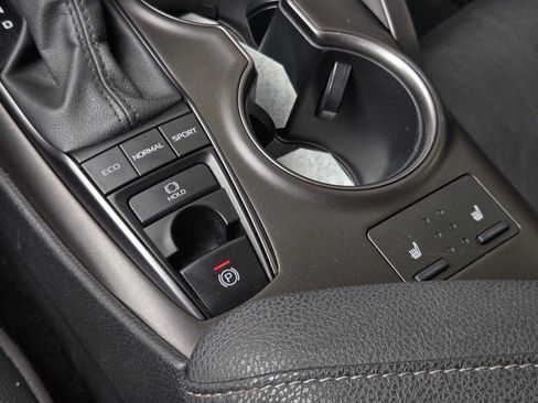 Certified 2023 Toyota Camry XSE w/ Blackout Package (TMS) image 18