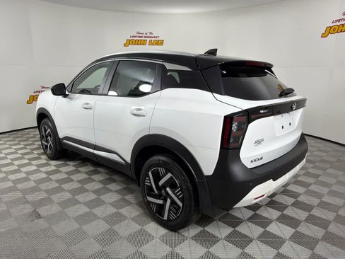 New 2026 Nissan Kicks SV image 3