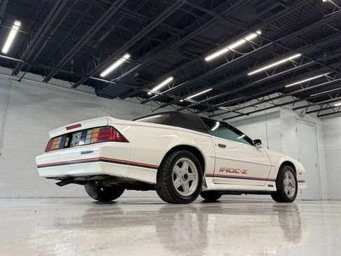 Used 1990 Chevrolet Camaro RS RWD image 10