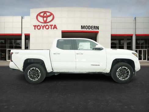 New 2025 Toyota Tacoma TRD Sport image 26