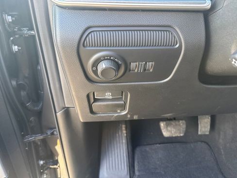 New 2026 Jeep Grand Wagoneer L 4WD image 13