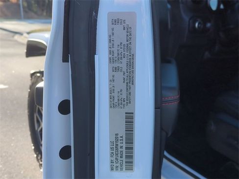 Used 2024 Jeep Wrangler Rubicon image 26