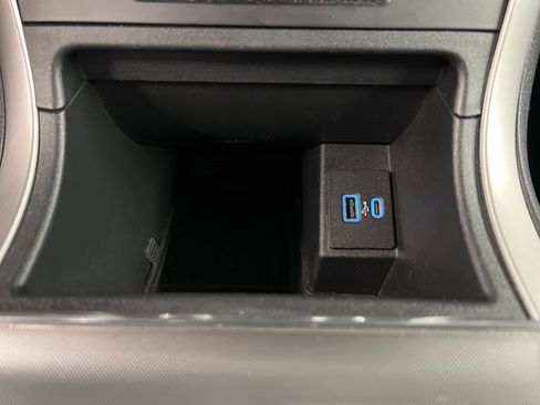 Certified 2022 Ford Edge SEL w/ Convenience Package image 16