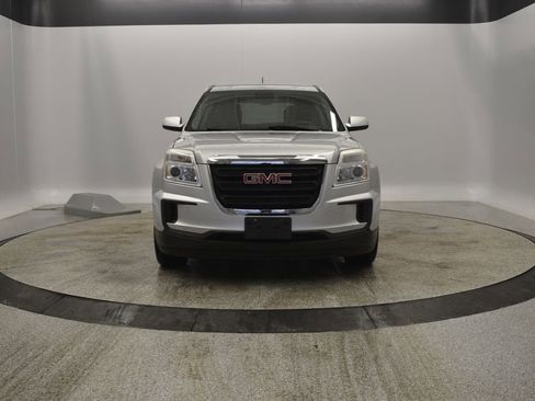 Used 2017 GMC Terrain SLE image 15