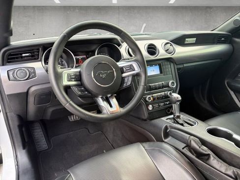 Used 2019 Ford Mustang GT image 20