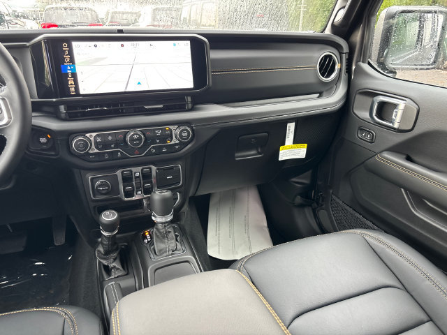 New 2027 Jeep Wrangler Unlimited Sahara AWD/4WD image 14