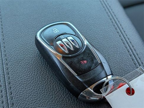 Used 2024 Buick Encore GX Sport Touring image 27