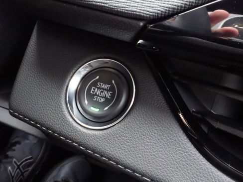 New 2026 Buick Enclave Preferred w/ Power Package image 21