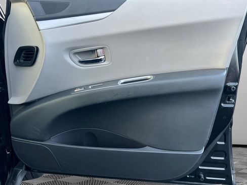 Used 2006 Subaru Tribeca image 13