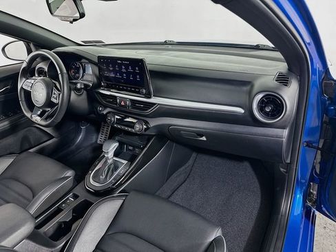 Used 2024 Kia Forte GT-Line w/ GT-Line Premium Package image 13