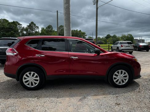 Used 2014 Nissan Rogue S FWD image 8