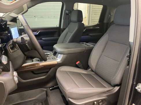 Used 2023 GMC Sierra 1500 Elevation w/ X31 Off-Road Package AWD/4WD image 21