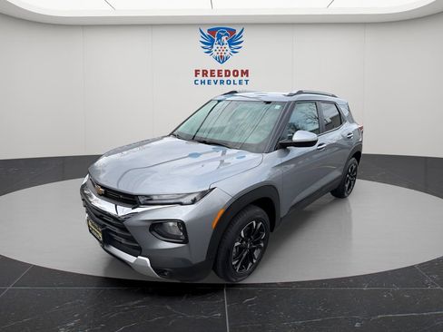 Used 2023 Chevrolet TrailBlazer LT w/ Convenience Package image 1