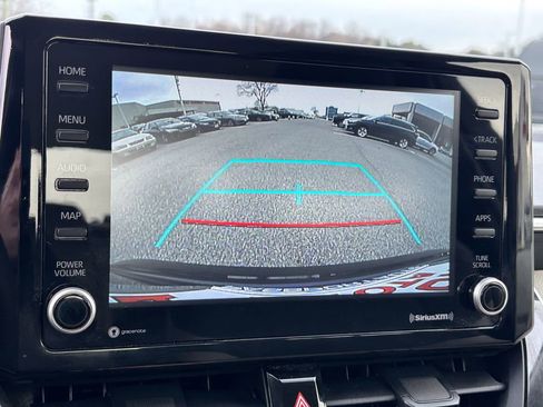 Used 2022 Toyota Corolla LE image 21