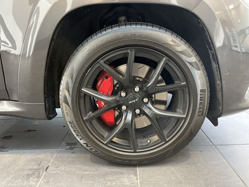 Used 2021 Jeep Grand Cherokee SRT AWD/4WD image 13