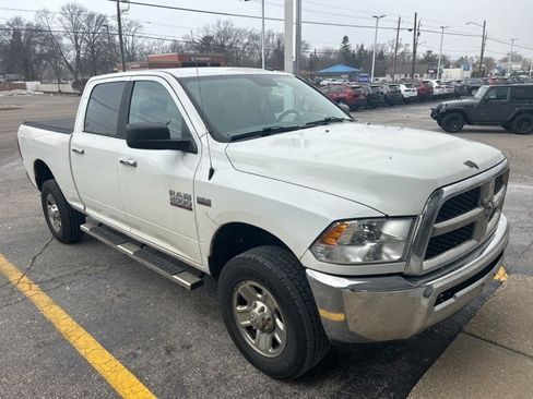 Used 2018 RAM 2500 SLT image 1