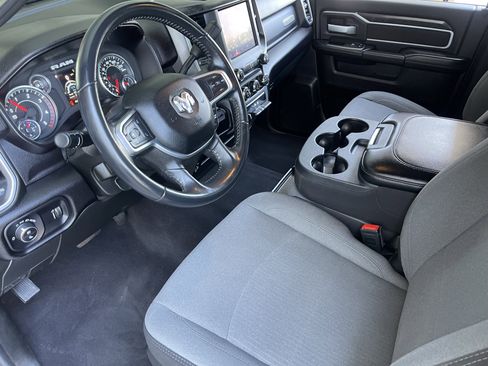 Used 2024 RAM 2500 Big Horn AWD/4WD image 12