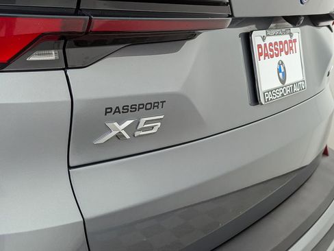 Used 2025 BMW X5 xDrive50e w/ Premium Package image 10