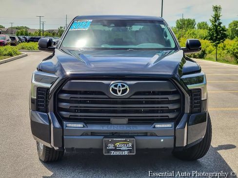 Used 2023 Toyota Tundra SR5 w/ SR5 Convenience Package AWD/4WD image 4