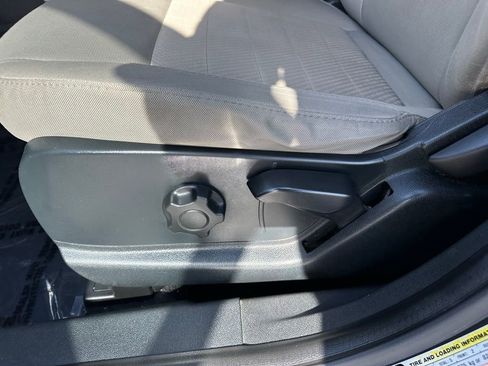 Used 2021 Ford EcoSport S FWD image 12