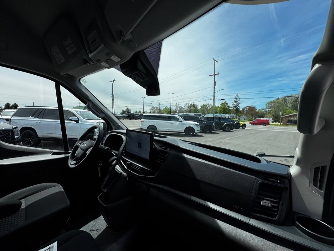 Used 2023 Ford Transit 250 148 High Roof Extended AWD w/ Load Area Protection Package image 28