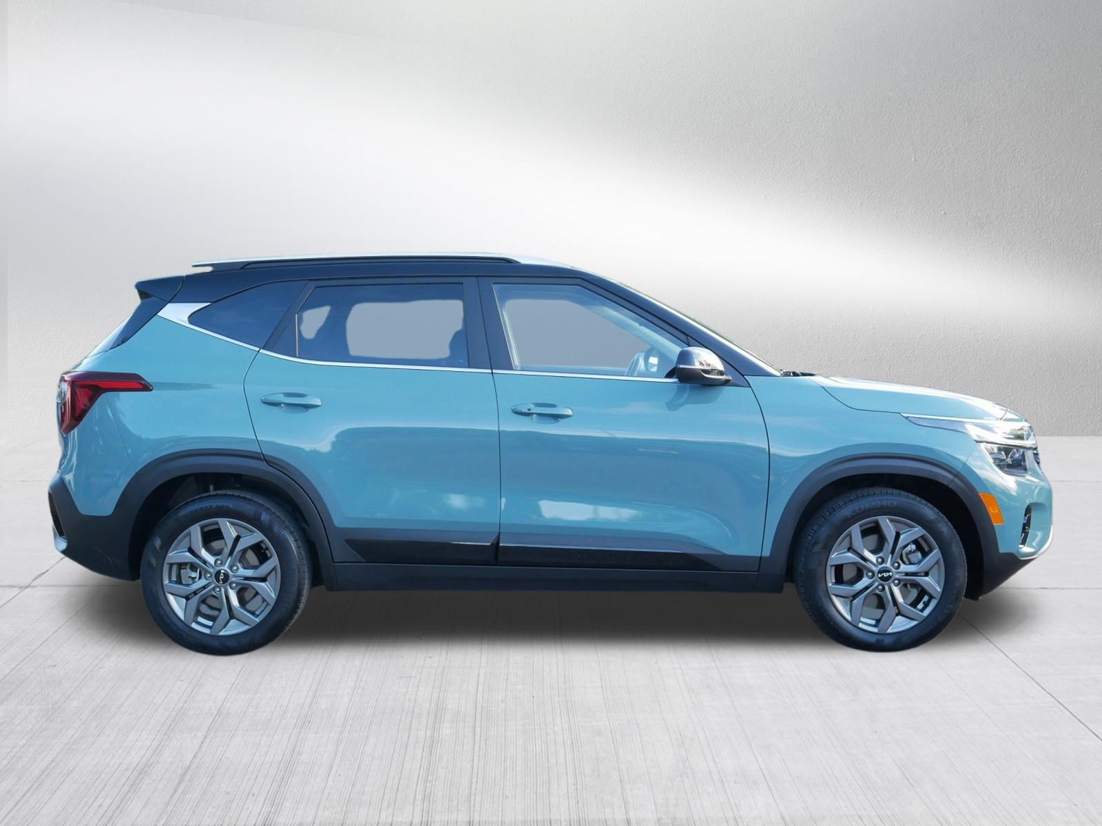 Certified 2024 Kia Seltos S AWD/4WD image 8