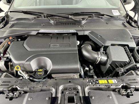 Certified 2025 Land Rover Range Rover Evoque S image 23