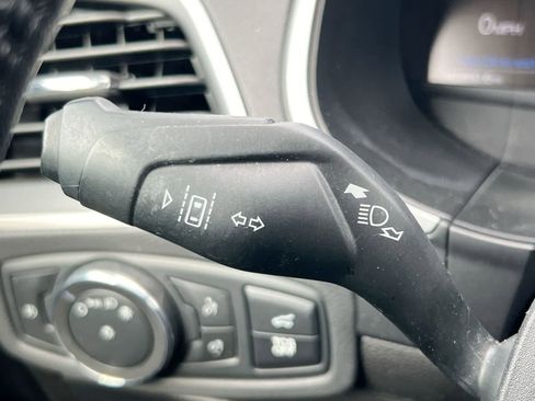 Used 2021 Ford Edge SEL w/ Convenience Package image 26