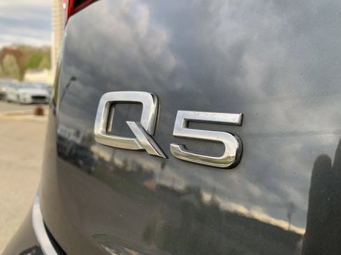 Used 2019 Audi Q5 2.0T Premium Plus AWD/4WD image 18