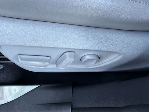 Used 2020 Toyota Highlander Platinum image 15