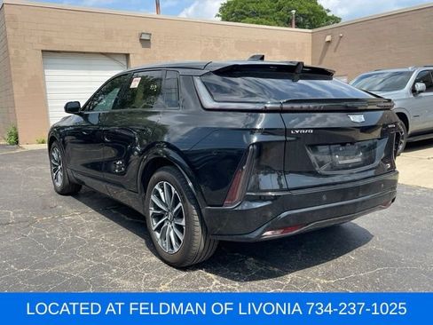 Used 2024 Cadillac Lyriq Sport AWD/4WD image 2