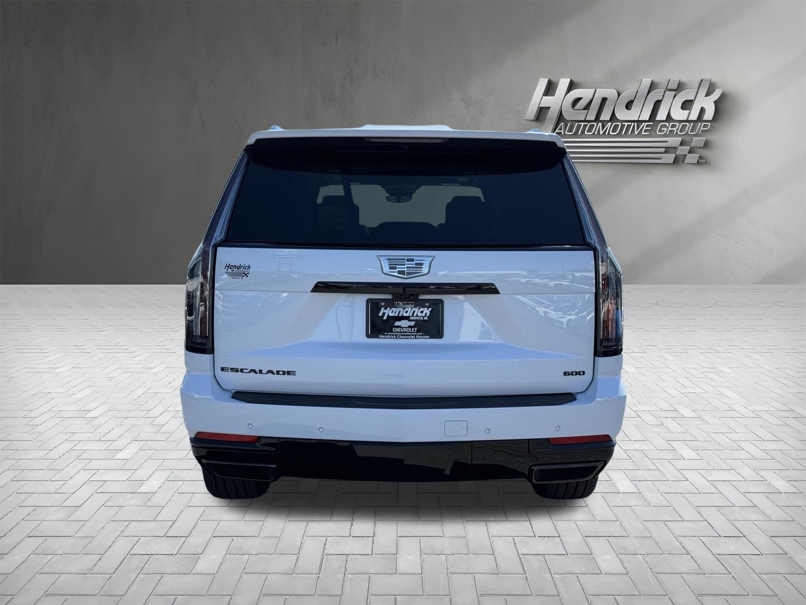 Used 2026 Cadillac Escalade ESV Platinum Sport w/ LPO, ONYX Package AWD/4WD image 9