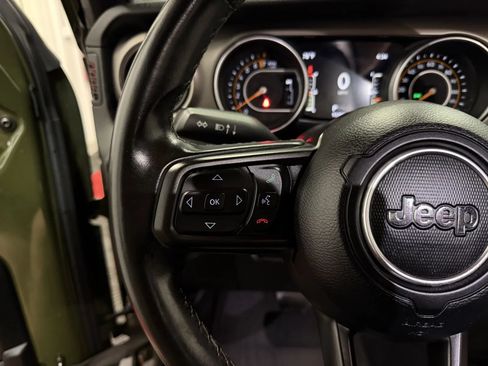 Used 2020 Jeep Wrangler Unlimited Sport S AWD/4WD image 25