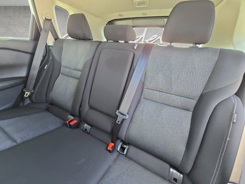 Used 2024 Nissan Rogue SV image 22