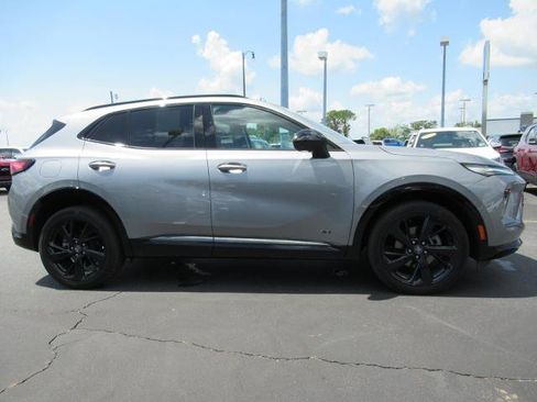 Used 2025 Buick Envision Sport Touring AWD/4WD image 4