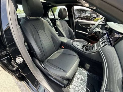 Used 2022 Mercedes-Benz E 450 4MATIC Sedan image 26