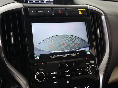 Used 2022 Subaru Ascent Limited w/ Technology Package AWD/4WD image 6