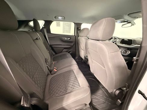 Used 2020 Chevrolet Blazer LT AWD/4WD image 19