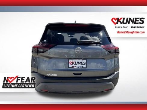 Used 2023 Nissan Rogue S AWD/4WD image 8