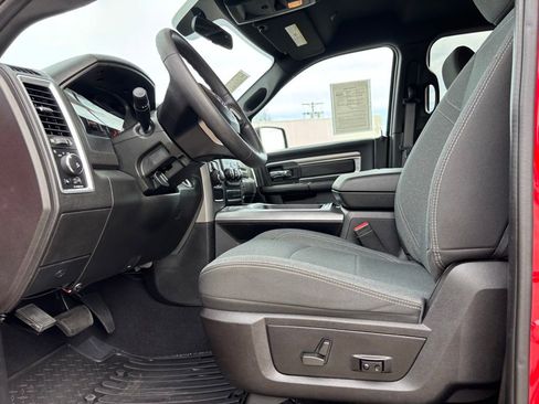 Used 2022 RAM 1500 Classic Warlock image 14