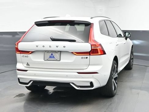 Used 2024 Volvo XC60 B5 Ultimate w/ Protection Package Premier AWD/4WD image 8