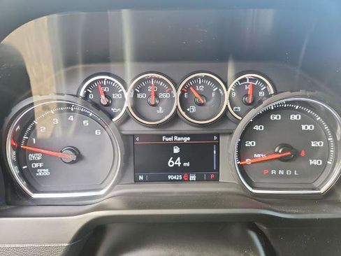 Used 2022 Chevrolet Silverado 1500 LT AWD/4WD image 23