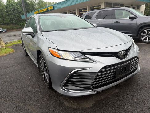 Used 2023 Toyota Camry XLE w/ Cold Weather Package AWD/4WD image 3