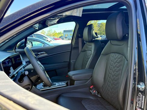New 2026 Kia Sportage X-Line w/ X-Line Premium Package AWD/4WD image 15