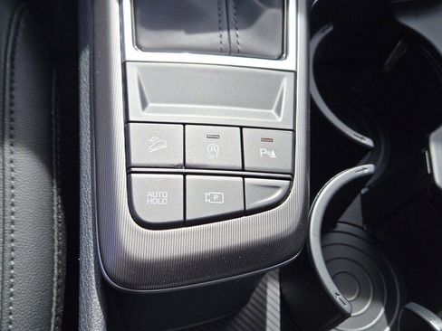 New 2026 Kia Sportage EX FWD image 16