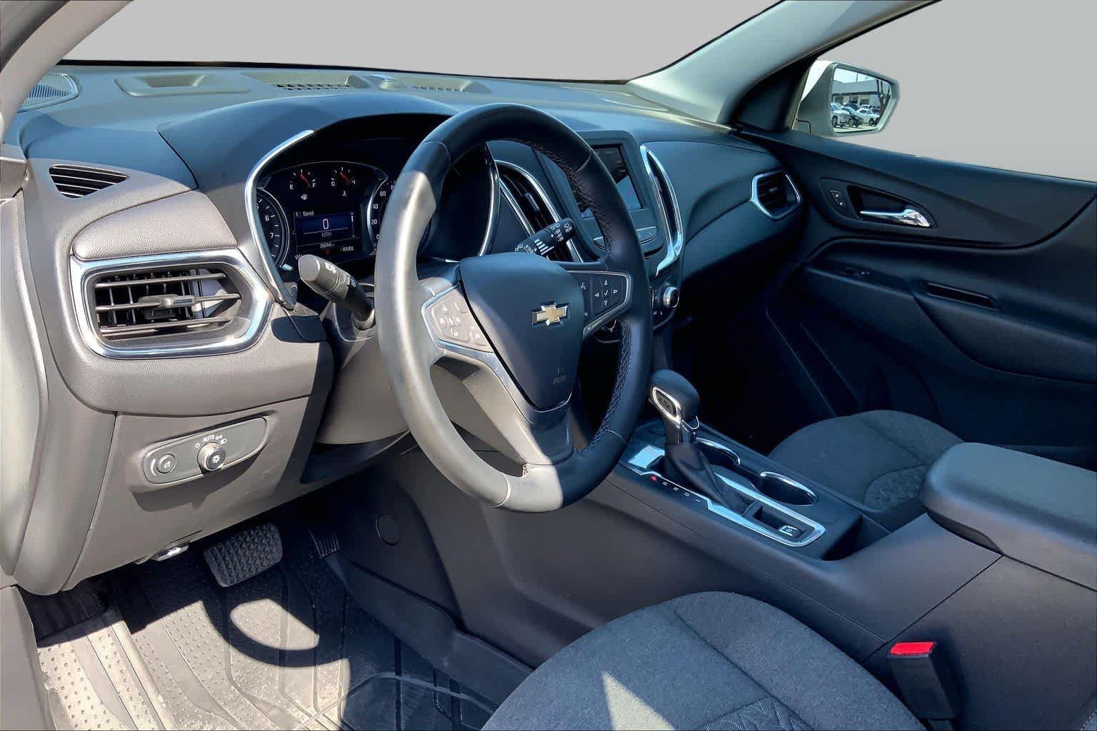 Certified 2023 Chevrolet Equinox LT FWD image 17