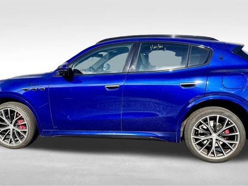 Used 2023 Maserati Grecale Modena image 7