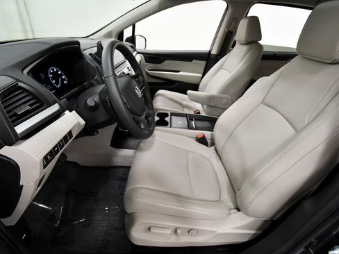 Certified 2025 Honda Odyssey EX-L image 14